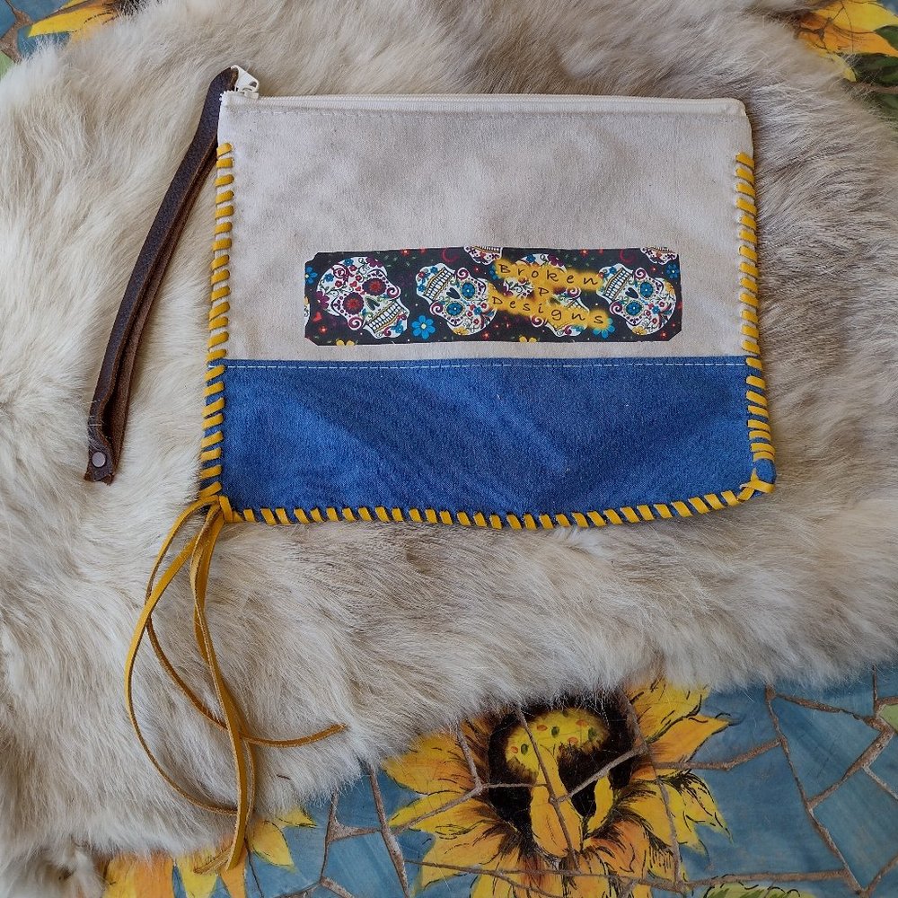 Custom canvas clutches